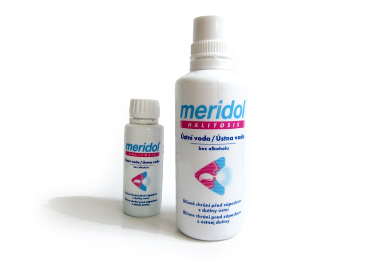 Nejlepší ústní voda proti zápachu z úst Meridol Safe Breath